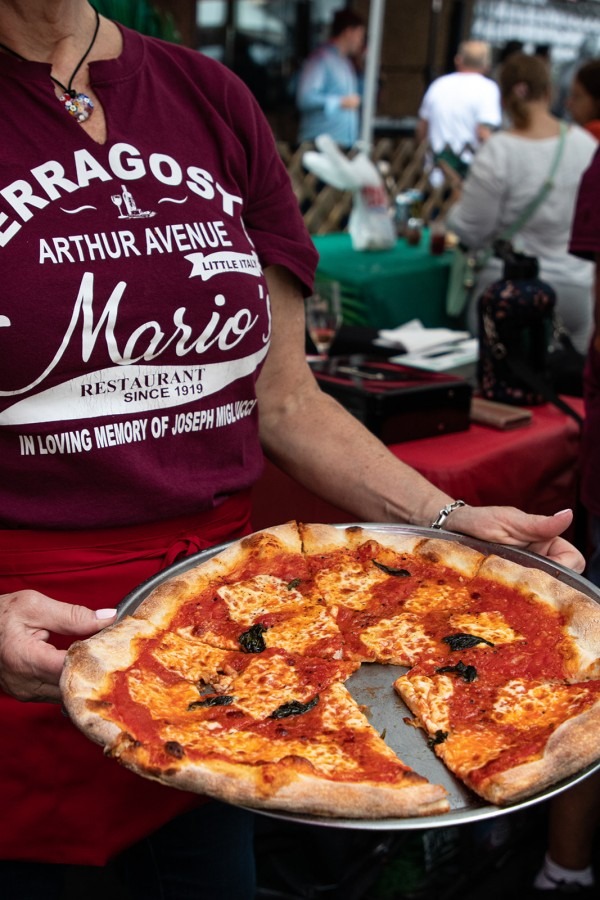 Home Page About Image with Pizza